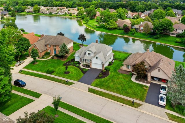 11709 Whisper Bay Court, Carmel, IN 46033