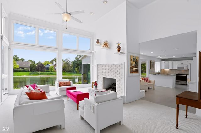 11709 Whisper Bay Court, Carmel, IN 46033