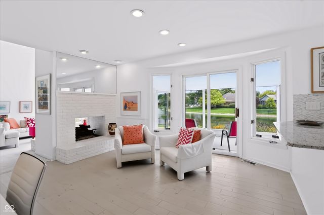 11709 Whisper Bay Court, Carmel, IN 46033