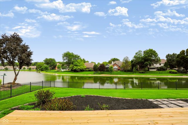 11709 Whisper Bay Court, Carmel, IN 46033