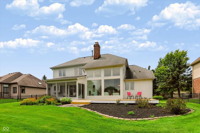 11709 Whisper Bay Court, Carmel, IN 46033