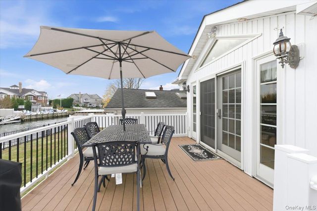 248 Bayview Avenue, Massapequa, NY 11758