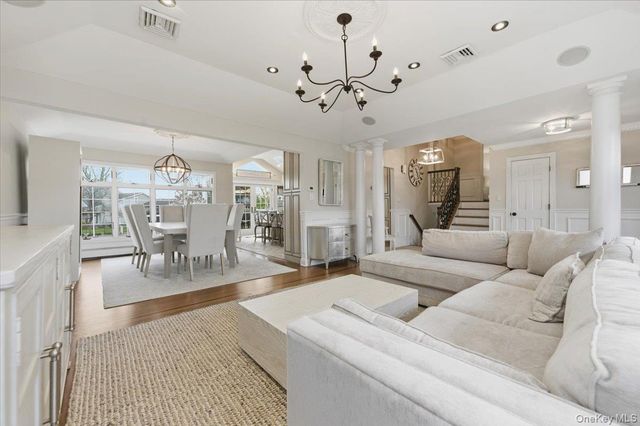 248 Bayview Avenue, Massapequa, NY 11758