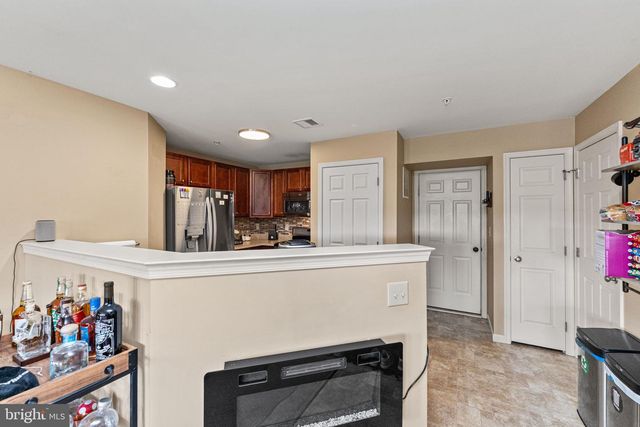 2062 BERKELEY DR, Pennsburg, PA 18073