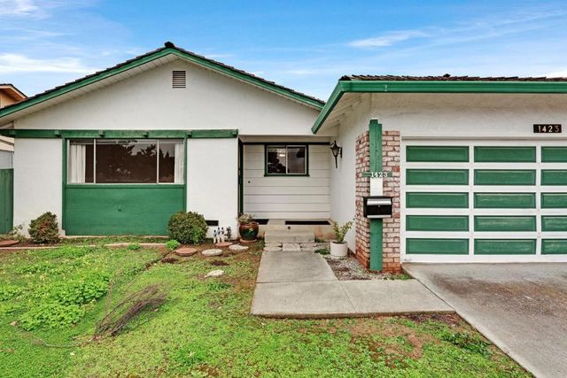 1423 Primrose Way, Cupertino, CA 95014