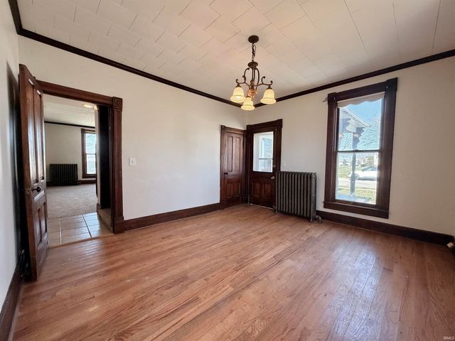 323 Madison Street, Plymouth, IN 46563