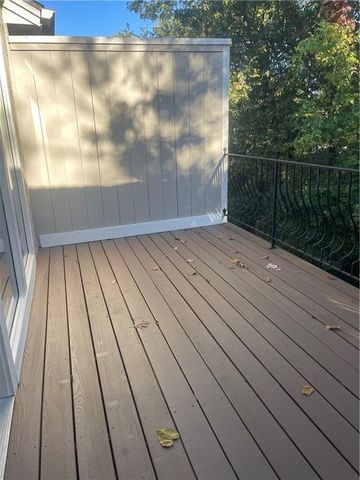 10311 Garnett Street, Overland Park, KS 66214