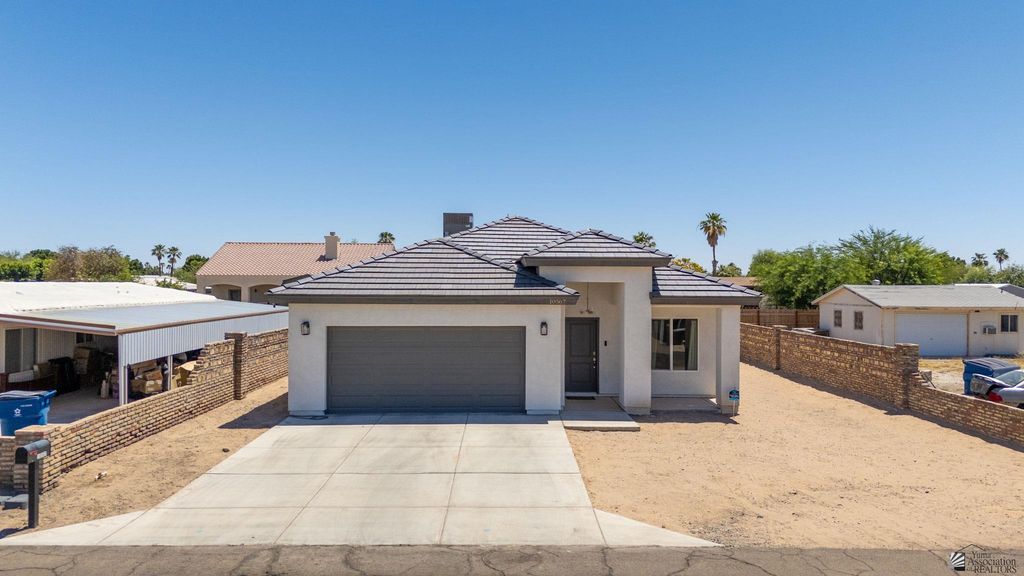 10567 E Shale Dr, Yuma, AZ 85365