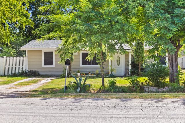 312 N Sam Houston Road, Mesquite, TX 75149