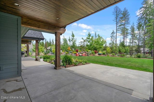 11696 N Burdock CT, Hayden, ID 83835