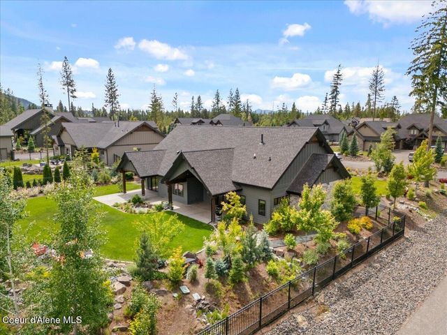 11696 N Burdock CT, Hayden, ID 83835