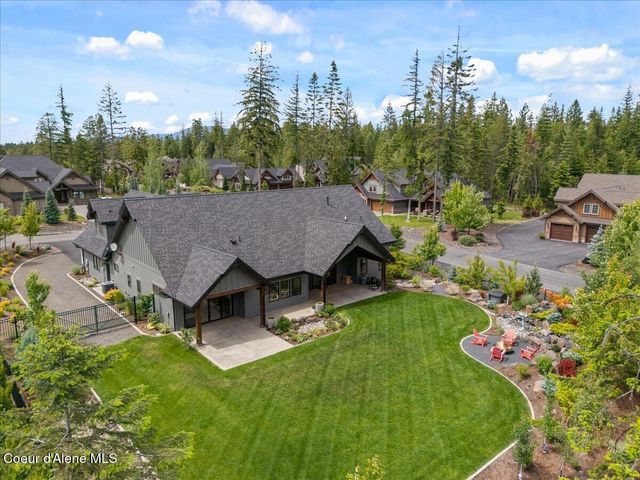 11696 N Burdock CT, Hayden, ID 83835