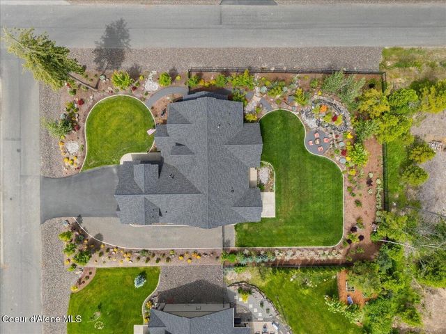 11696 N Burdock CT, Hayden, ID 83835