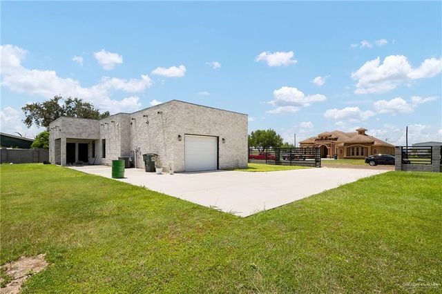 1435 Pinto Drive, Alamo, TX 78516