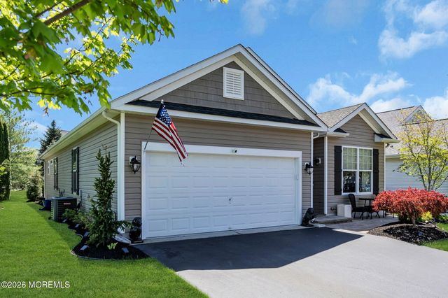 7 Wolverton Court, Jackson, NJ 08527