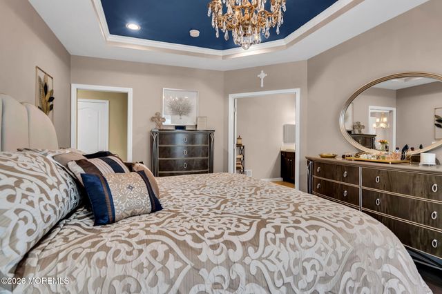 7 Wolverton Court, Jackson, NJ 08527