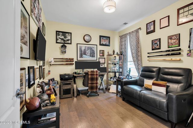 7 Wolverton Court, Jackson, NJ 08527