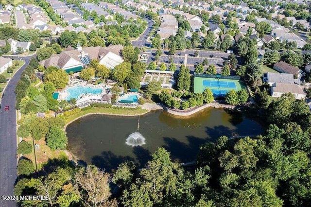7 Wolverton Court, Jackson, NJ 08527