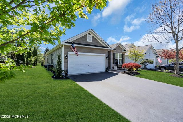 7 Wolverton Court, Jackson, NJ 08527