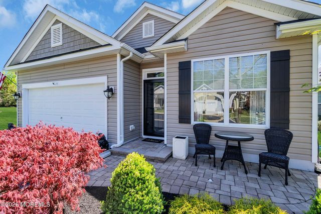 7 Wolverton Court, Jackson, NJ 08527