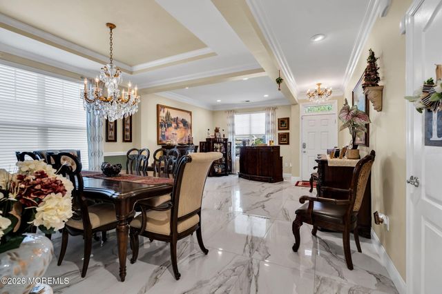 7 Wolverton Court, Jackson, NJ 08527