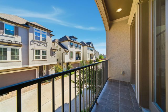 4011 Centre Glen Drive, Houston, TX 77043