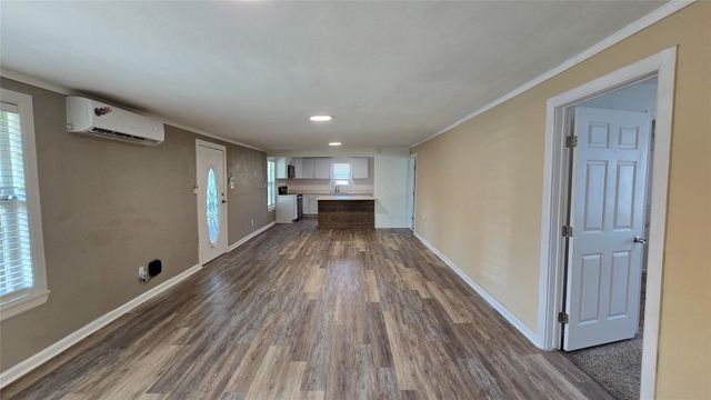 2717 County Road 3479b, Cleveland, TX 77327