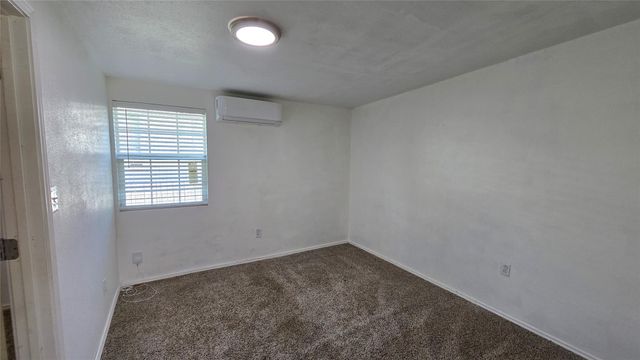 2717 County Road 3479b, Cleveland, TX 77327