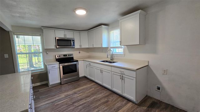 2717 County Road 3479b, Cleveland, TX 77327