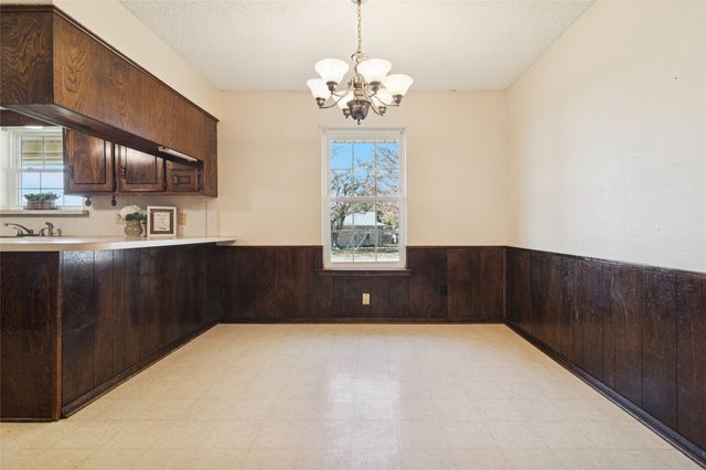 941 Maple Street, Howe, TX 75459