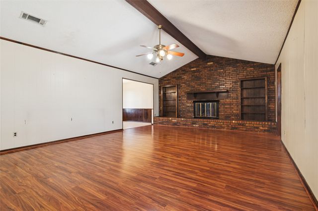 941 Maple Street, Howe, TX 75459