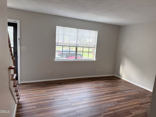 1002 Willow Drive Apt 31, Chapel Hill, NC 27514