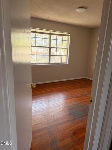 1002 Willow Drive Apt 31, Chapel Hill, NC 27514