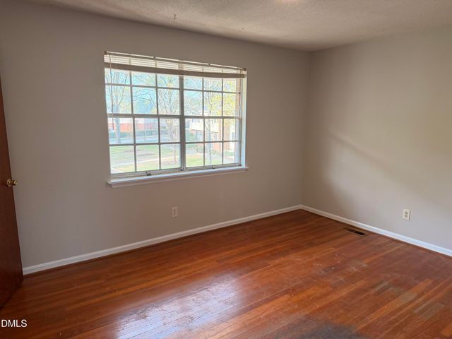 1002 Willow Drive Apt 31, Chapel Hill, NC 27514