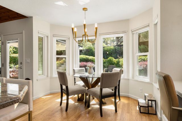 12620 Quail Hollow Dr, Auburn, CA 95603