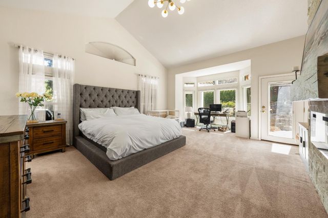 12620 Quail Hollow Dr, Auburn, CA 95603
