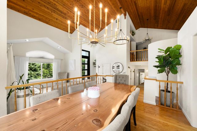 12620 Quail Hollow Dr, Auburn, CA 95603