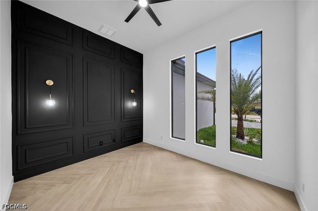 2320 SW 20th AVE, Cape Coral, FL 33991