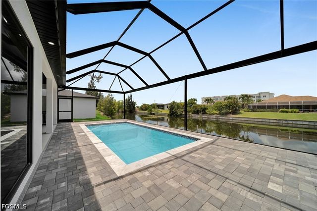 2320 SW 20th AVE, Cape Coral, FL 33991