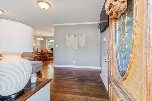 418 Carman Ave, New Johnsonville, TN 37134