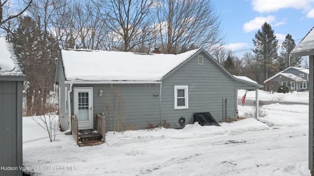 2101 Route 9 S, Stuyvesant, NY 12173