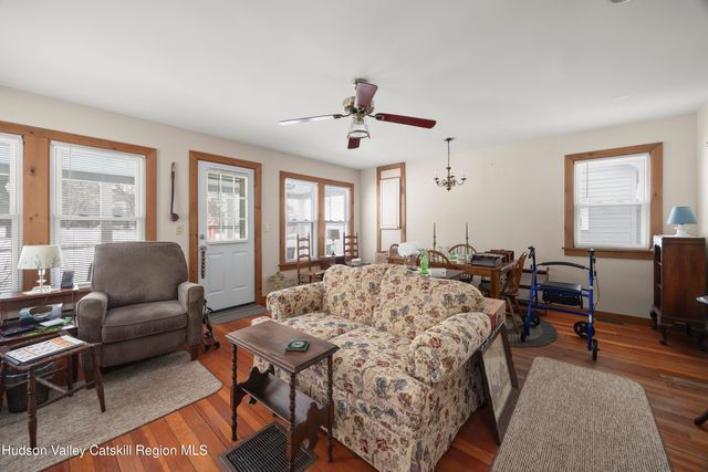 2101 Route 9 S, Stuyvesant, NY 12173