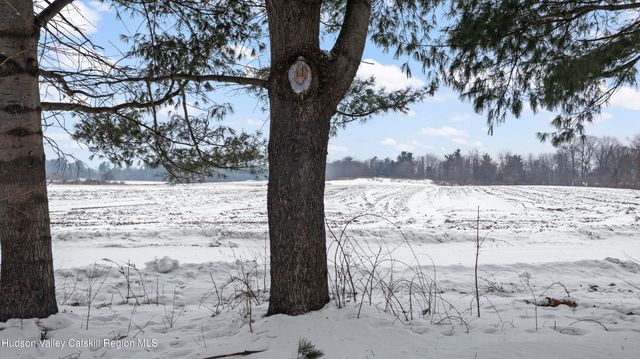 2101 Route 9 S, Stuyvesant, NY 12173