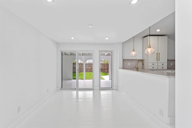 1201 N Ocean Breeze, Lake Worth Beach, FL 33460