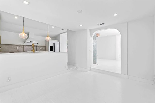 1201 N Ocean Breeze, Lake Worth Beach, FL 33460