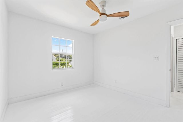 1201 N Ocean Breeze, Lake Worth Beach, FL 33460
