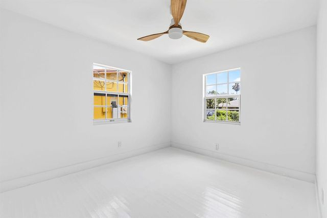 1201 N Ocean Breeze, Lake Worth Beach, FL 33460