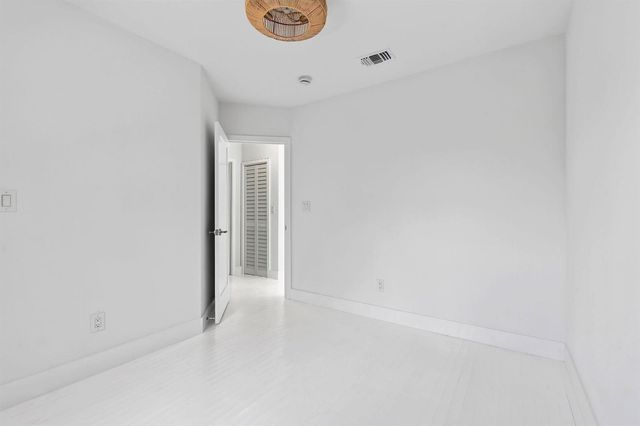 1201 N Ocean Breeze, Lake Worth Beach, FL 33460
