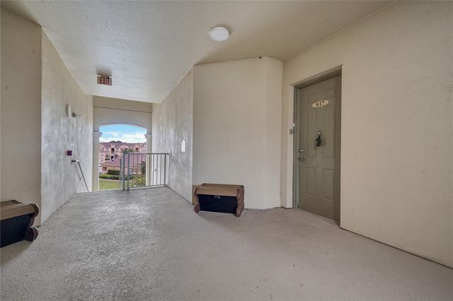 817 TERRACE RIDGE CIRCLE 817, Davenport, FL 33896