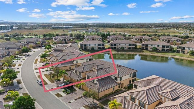 20181 RAGAZZA CIRCLE 101, Venice, FL 34293